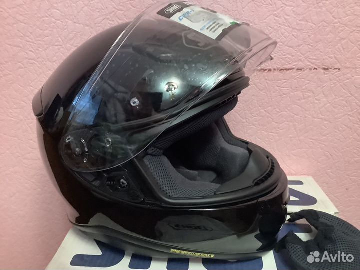 Продается шлем Shoei NXR