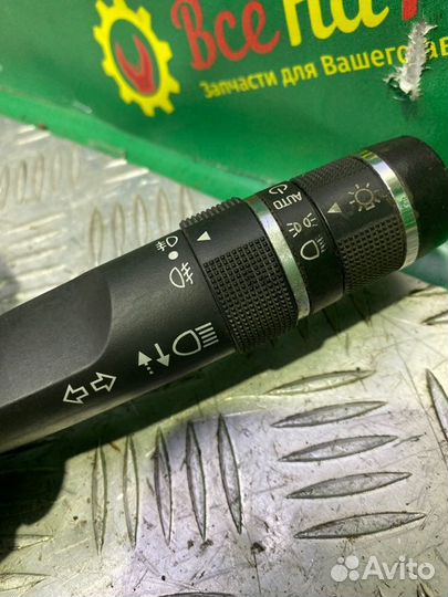 Подрулевой переключатель поворотников Cadillac Cts