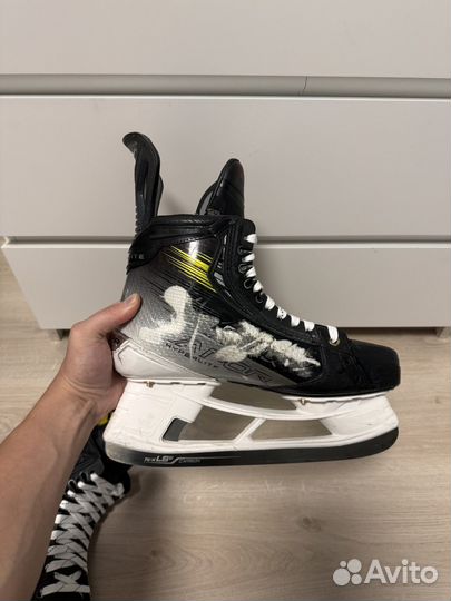 Хоккейные коньки Bauer Hyperlite2 10.5 fit2