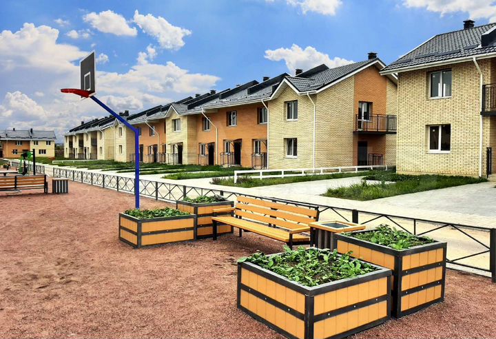 3-к. квартира, 81 м², 1/2 эт.