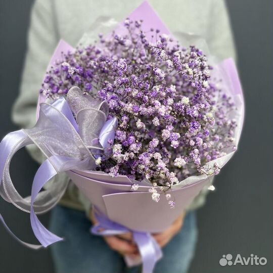 Букет из фиолетовой гипсофилы