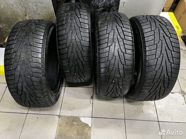Kumho I'Zen KW31 255/55 R18 109R