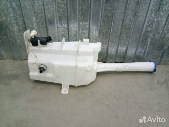 Бачок омывателя Kia Sorento Prime