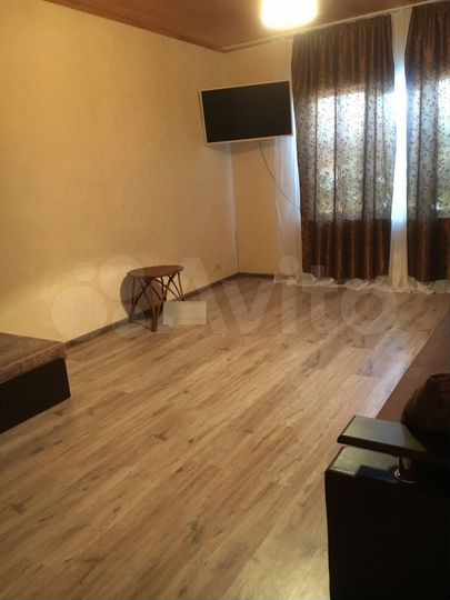 Дом 50 м² на участке 1 сот.