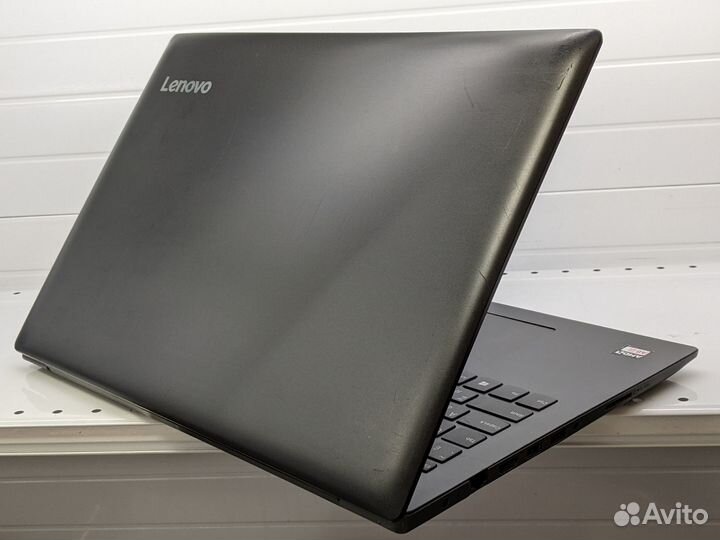 Ноутбук Lenovo Ideapad 330-15AST