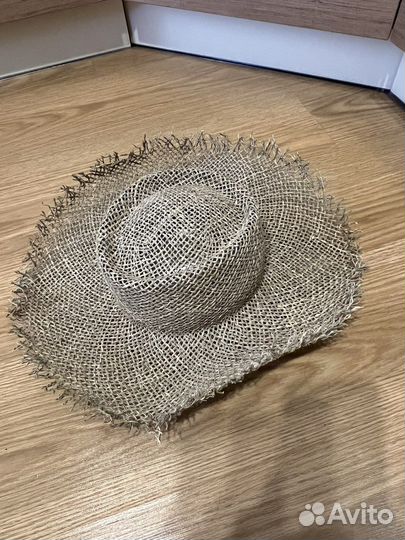 Соломенная шляпа новая