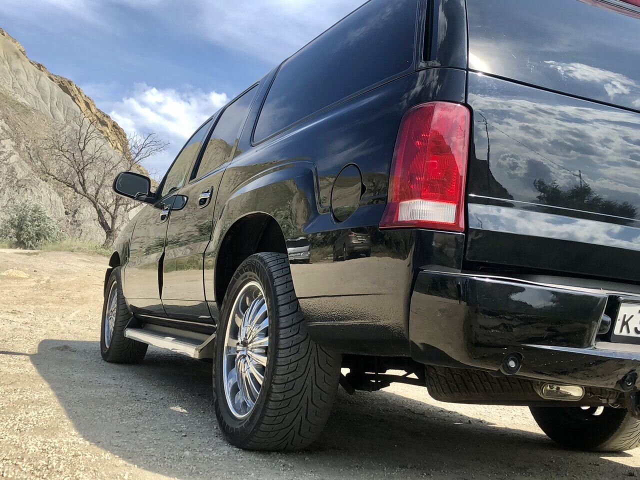 Cadillac Escalade: фото владельца