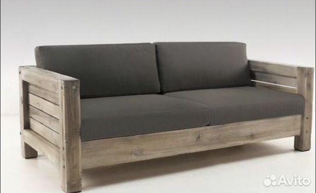 Диван из массива дерева ручной работы