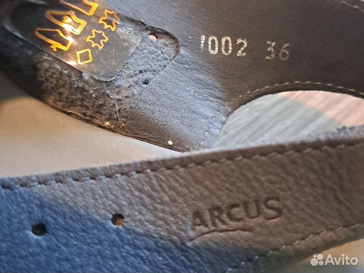 Туфли-босоножки Arcus р.35 (22,5см.) кожа