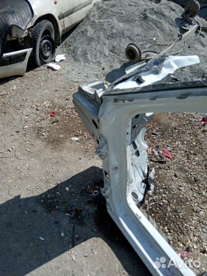 Передняя стойка кузова Renault Logan K4M 2019