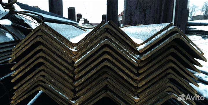 Угол стальной 125*125*8 мм