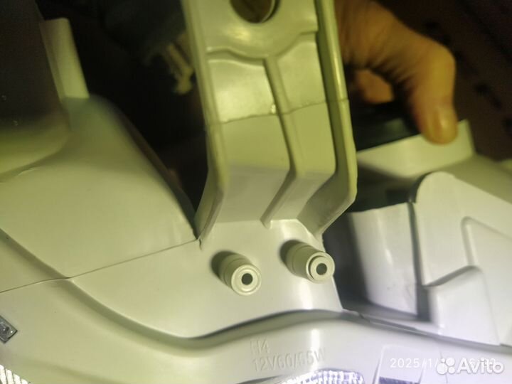 Фара правая Toyota Succeed c 02-05г