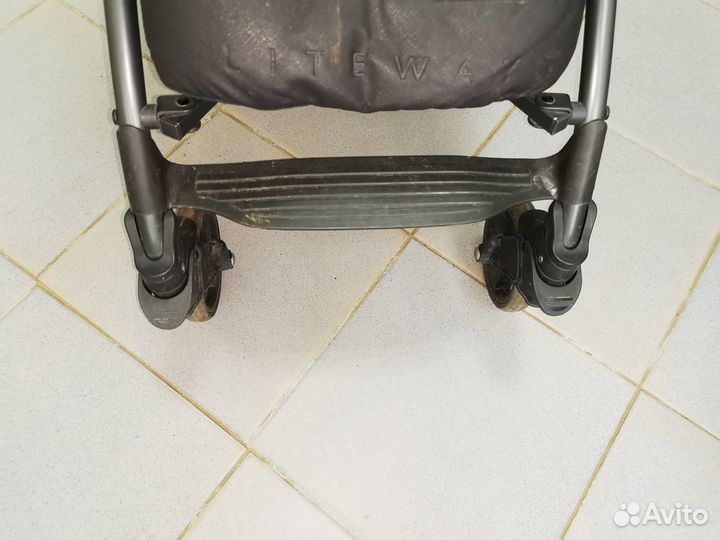 Коляска трость chicco