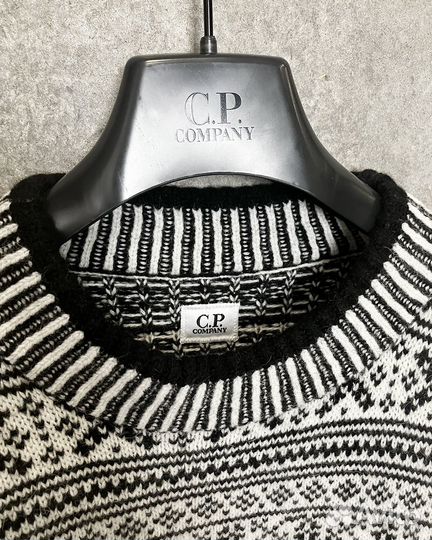 Новый свитер CP Company (M, L, XL). Оригинал