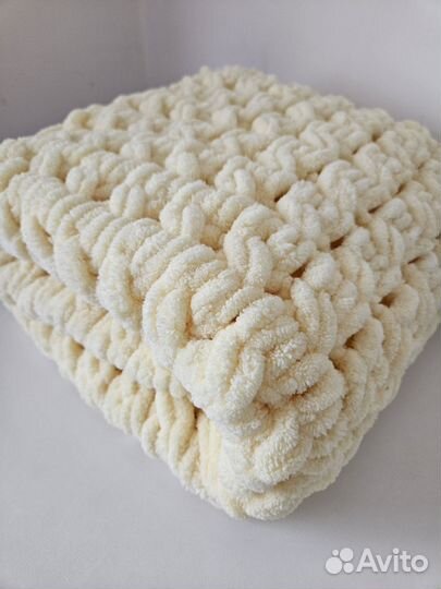 Плюшевый плед ручной работы