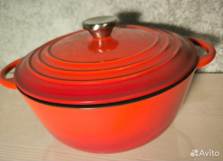 Казан-кастрюля чугунная эмалированная 4л