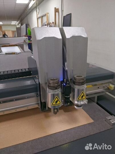 Планшетный режущий плоттер T-CUT DC 2516