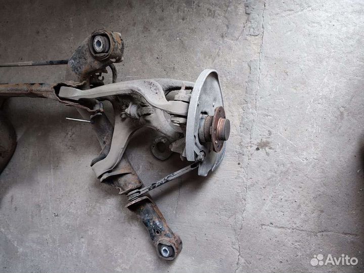 Задняя балка Audi A4 B8