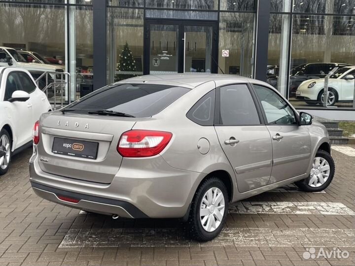 LADA Granta 1.6 МТ, 2019, 41 895 км