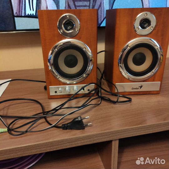 Колонки для компьютера genius