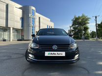 Volkswagen Polo 1.6 MT, 2015, 250 000 км, с пробегом, цена 750 000 руб.
