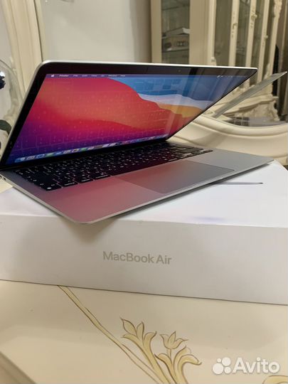 Apple MacBook air 13 2020 m1