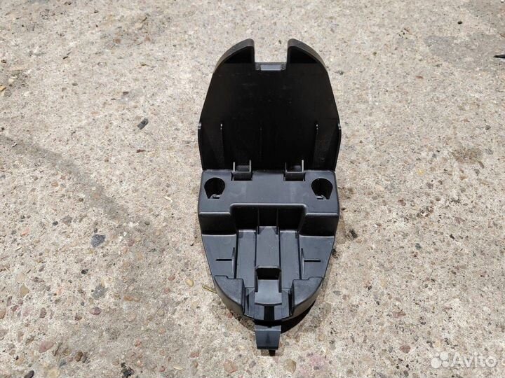 Знак аварийной остановки Audi A4 B8/8K 2009