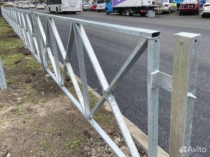 Пешеходное ограждение крест