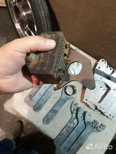 Крепление ключ Ява Чезет