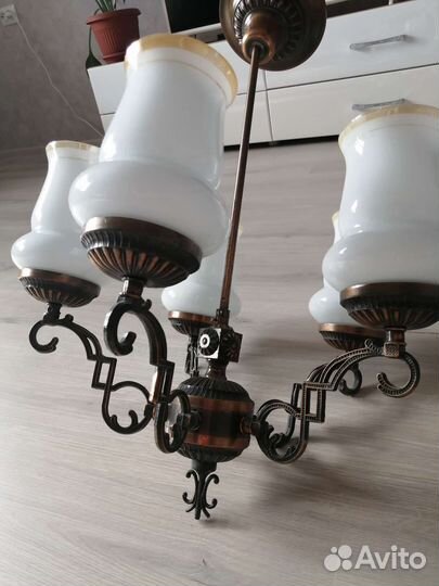 Люстра потолочная бу