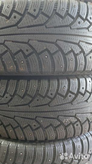 Nokian Tyres Hakkapeliitta 5 SUV 245/70 R16 107T