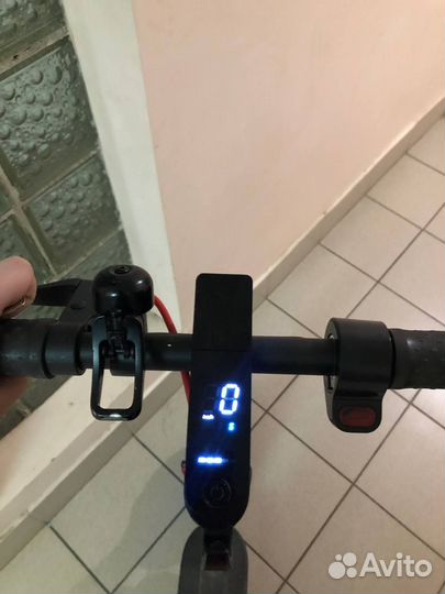 Электросамокат Xiaomi m365pro