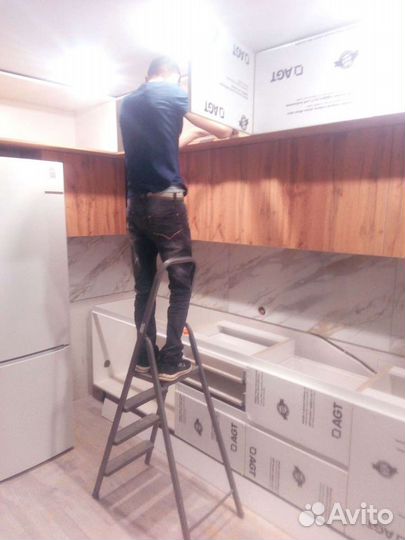Сборщик мебели
