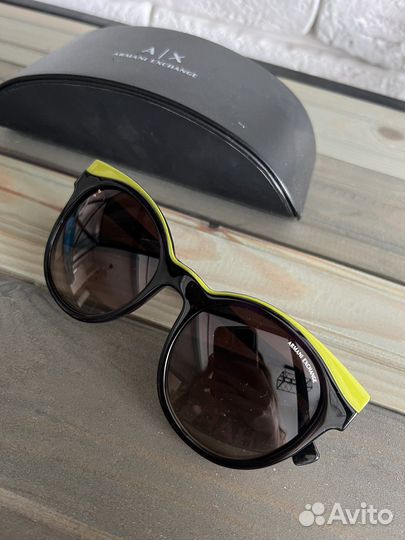 Солнцезащитные очки armani exchange