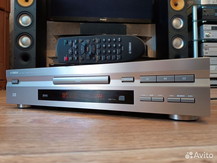 DVD/CD проигрыватель Yamaha DVD-S796