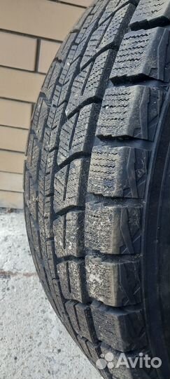 Dunlop Winter Maxx SJ8 285/60 R18