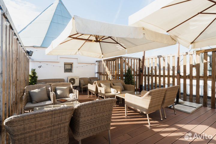 Зонт для дачи и сада. Зонт уличный боковой