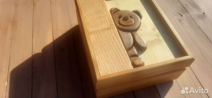 Шкатулка из дерева ручной работы