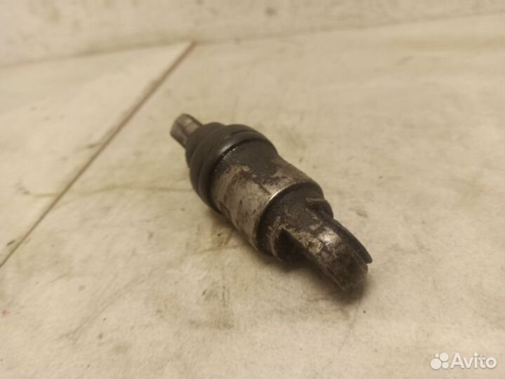 Натяжитель ремня бмв 5 E39