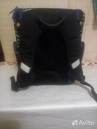 Рюкзак школьный