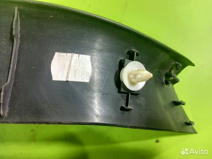 Обшивка крышки багажника для BMW Е87