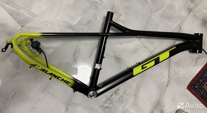 Фреймсет GT Avalanche + Вилка RockShox