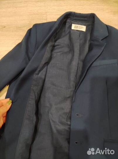 Продам школьный пиджак