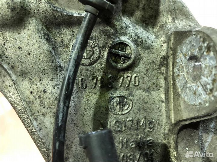 Кулак поворотный задний правый бмв 5 Ф10