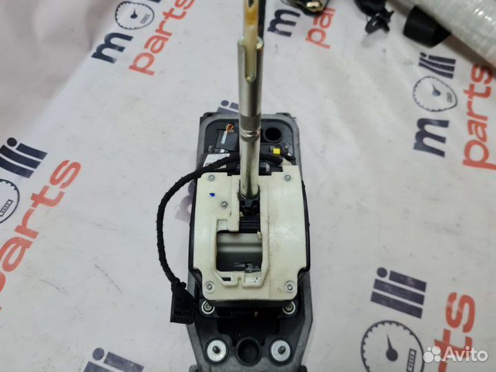 Кулиса переключения передач Audi A3 8V 2019