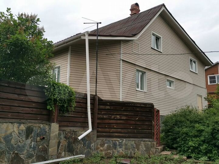 Дом 168,9 м² на участке 7,3 сот.