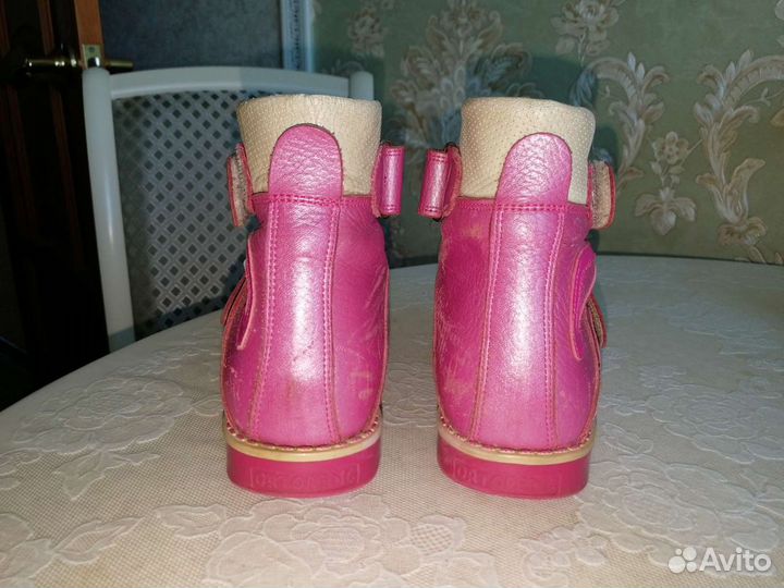 Ортопедическая обувь для девочки