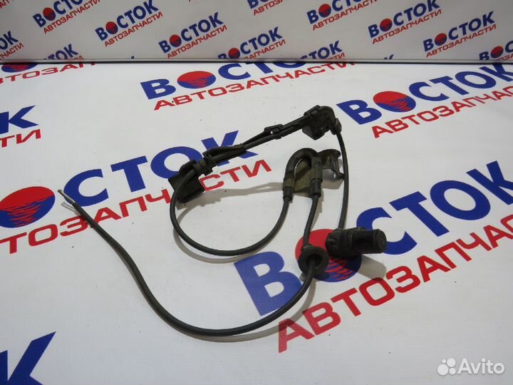 Датчик abs Зад Право toyota corolla AE100, AE100G