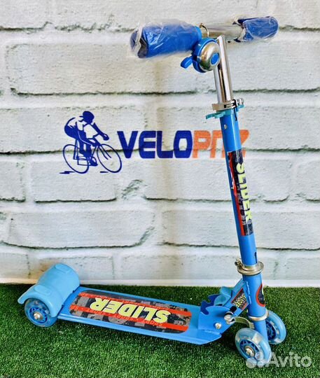 Самокат для детей новый