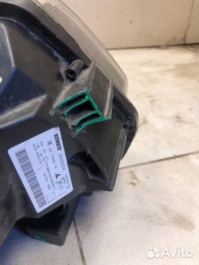 Фара левая Renault Duster